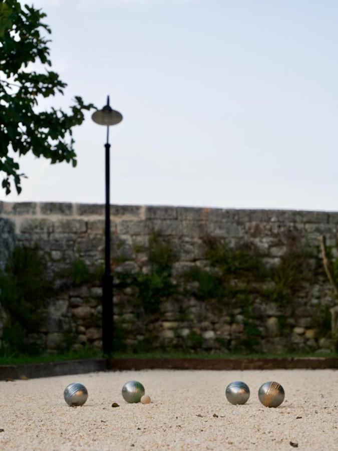 Gite Avec Piscine, Chateau De Lescours, St-Emilion Saint-Sulpice-de-Faleyrens Dış mekan fotoğraf